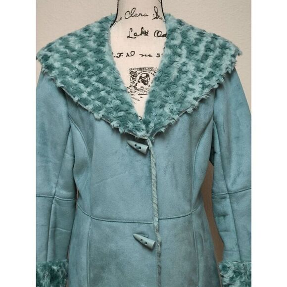 Women's Blue Coat - Picture 3 of 16